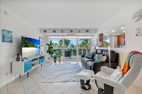 Copropriété à vendre à Fort Lauderdale, Floride: 2 chambres, 102.19 m2 № 1076876 - photo 27