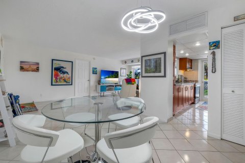 Copropriété à vendre à Fort Lauderdale, Floride: 2 chambres, 102.19 m2 № 1076876 - photo 21