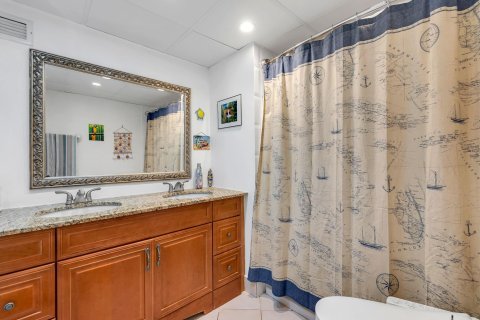 Copropriété à vendre à Fort Lauderdale, Floride: 2 chambres, 102.19 m2 № 1076876 - photo 14