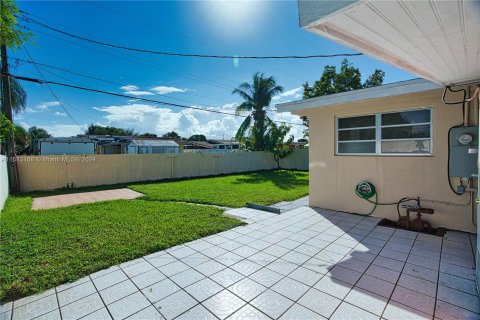 Casa en venta en Miramar, Florida, 3 dormitorios, 98.29 m2 № 1417718 - foto 27