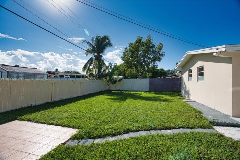 Casa en venta en Miramar, Florida, 3 dormitorios, 98.29 m2 № 1417718 - foto 6