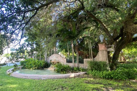 Copropriété à vendre à Coral Gables, Floride: 1 chambre, 78.04 m2 № 1319314 - photo 4