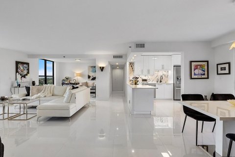 Copropriété à vendre à Boca Raton, Floride: 2 chambres, 173.73 m2 № 1065688 - photo 29