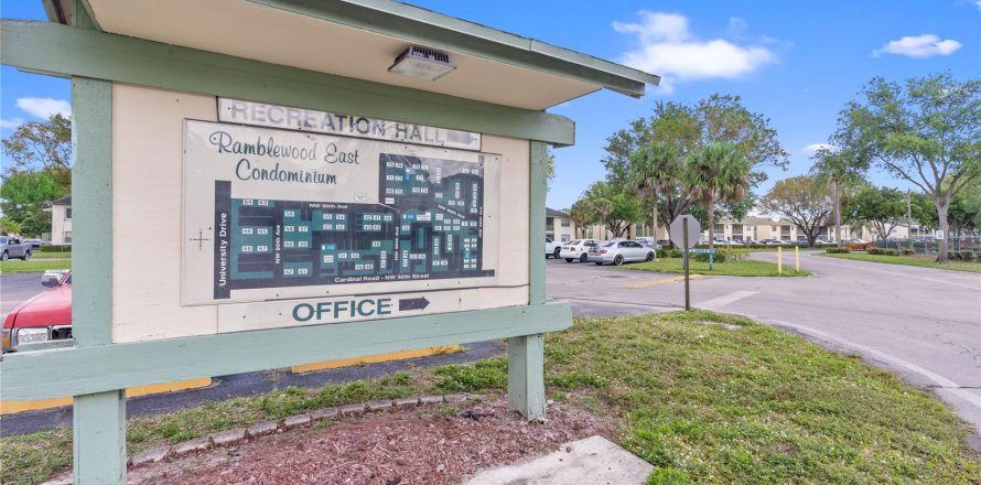 Condo in Coral Springs, Florida, 2 bedrooms  № 1065687