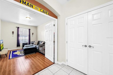 Condominio en venta en Kissimmee, Florida, 4 dormitorios, 165.27 m2 № 1046546 - foto 10