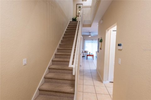 Touwnhouse à vendre à Kissimmee, Floride: 4 chambres, 151.99 m2 № 1342176 - photo 4