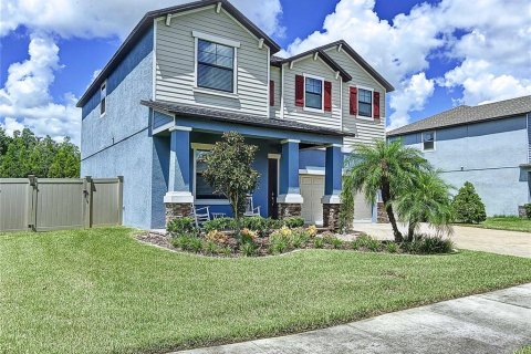 Casa en venta en Wesley Chapel, Florida, 5 dormitorios, 275.36 m2 № 1342212 - foto 3