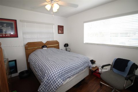 Casa en venta en Sunrise, Florida, 4 dormitorios, 166.39 m2 № 1047445 - foto 22