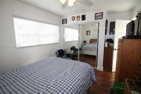 Casa en venta en Sunrise, Florida, 4 dormitorios, 166.39 m2 № 1047445 - foto 23