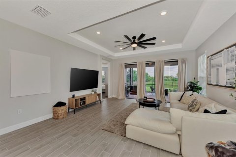 Villa ou maison à louer à Bradenton, Floride: 2 chambres, 156.91 m2 № 1358079 - photo 5