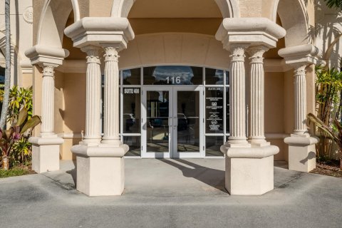 Купить коммерческую недвижимость в Юпитер, Флорида № 1068111 - фото 12