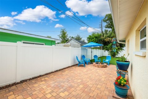 Casa en venta en Saint Petersburg, Florida, 2 dormitorios, 71.35 m2 № 1359630 - foto 18