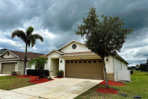 Villa ou maison à vendre à Kissimmee, Floride: 4 chambres, 186.08 m2 № 1244172 - photo 3