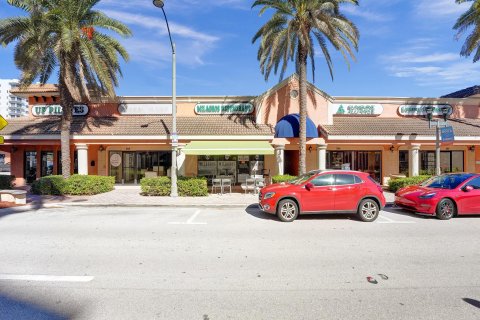 Commercial property in Boca Raton, Florida № 1159825 - photo 6