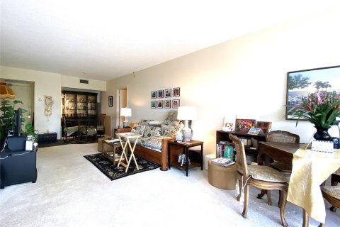 Condo in Aventura, Florida, 2 bedrooms  № 1076742 - photo 20