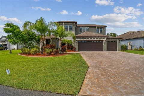 Villa ou maison à vendre à Land O' Lakes, Floride: 5 chambres, 353.4 m2 № 1258186 - photo 5