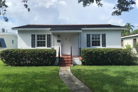 Villa ou maison à vendre à Miami Springs, Floride: 2 chambres, 78.97 m2 № 1091883 - photo 20