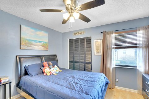 Condominio en venta en Lake Worth, Florida, 2 dormitorios, 115.57 m2 № 1075816 - foto 13