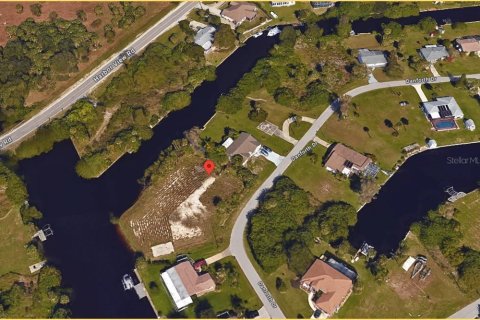 Terreno en venta en Punta Gorda, Florida № 1199708 - foto 3