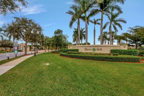 Villa ou maison à vendre à Royal Palm Beach, Floride: 3 chambres, 198.35 m2 № 1038388 - photo 1