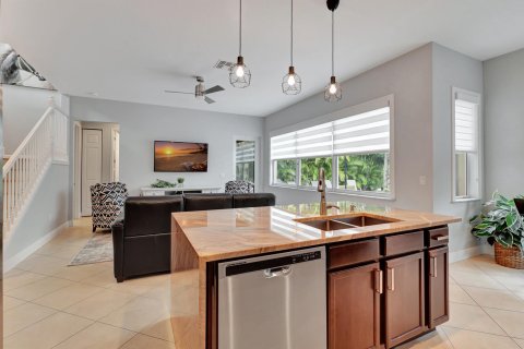 Casa en venta en Royal Palm Beach, Florida, 3 dormitorios, 198.35 m2 № 1038388 - foto 28