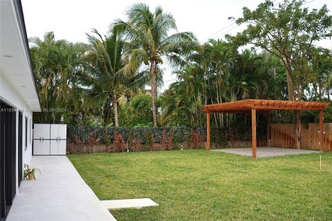 Villa ou maison à vendre à Dania Beach, Floride: 4 chambres, 132.11 m2 № 1029804 - photo 11