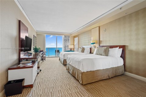 Copropriété à vendre à Sunny Isles Beach, Floride: 51.19 m2 № 1281836 - photo 16