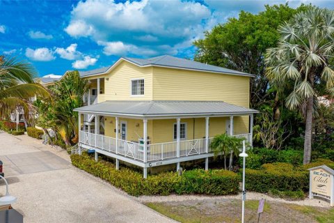 Condominio en venta en Sarasota, Florida, 2 dormitorios, 69.12 m2 № 1052398 - foto 2