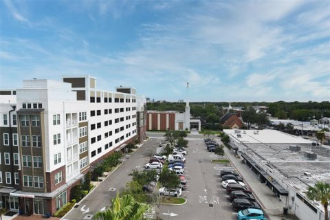 Condo in Orlando, Florida, 1 bedroom  № 1285354 - photo 15