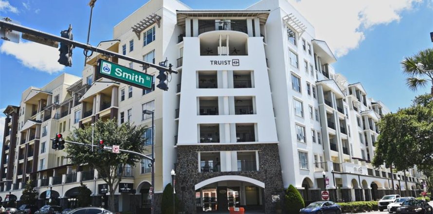 Condo in Orlando, Florida, 1 bedroom  № 1285354