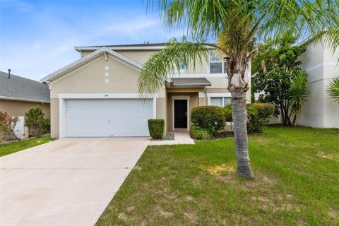 House in Davenport, Florida 4 bedrooms, 238.57 sq.m. № 1251341 - photo 1