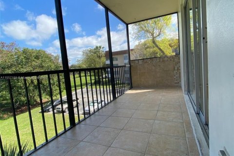 Copropriété à vendre à Lauderhill, Floride: 2 chambres, 94.39 m2 № 1078701 - photo 24