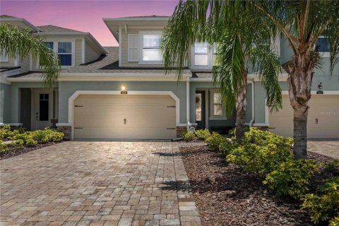 Townhouse in HARMONY AT LAKEWOOD RANCH in Bradenton, Florida 3 bedrooms, 173.91 sq.m. № 1342851 - photo 1