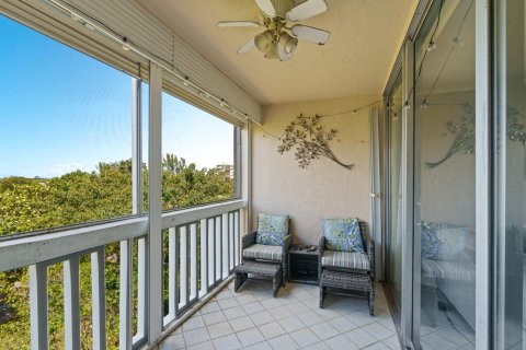 Condo in Lauderhill, Florida, 2 bedrooms  № 1047787 - photo 29