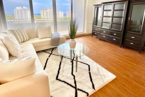 Condominio en venta en Fort Lauderdale, Florida, 1 dormitorio, 85.75 m2 № 1073574 - foto 15