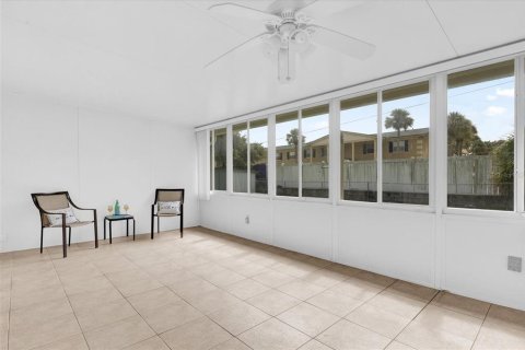 Casa en venta en Orlando, Florida, 3 dormitorios, 103.12 m2 № 1397333 - foto 25