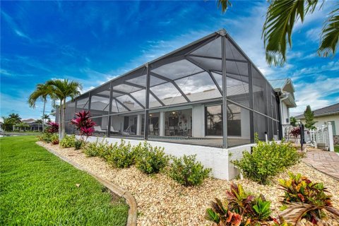 Villa ou maison à vendre à Punta Gorda, Floride: 3 chambres, 197.23 m2 № 1055866 - photo 12