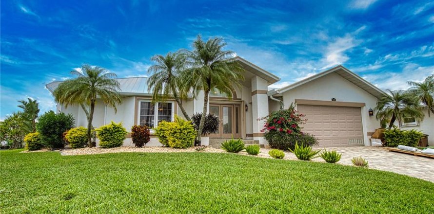 Villa ou maison à Punta Gorda, Floride 3 chambres, 197.23 m2 № 1055866