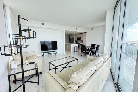 Condo in Sunrise, Florida, 3 bedrooms  № 1035723 - photo 7