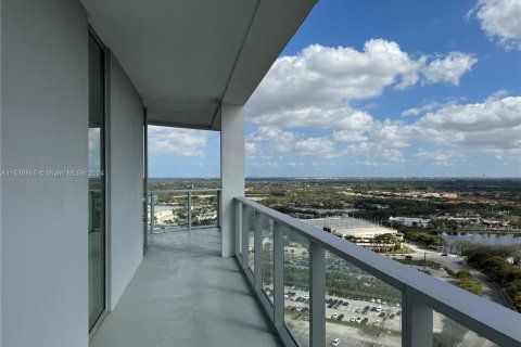 Condo in Sunrise, Florida, 3 bedrooms  № 1035723 - photo 21