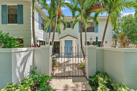 Townhouse in Palm Beach Gardens, Florida 2 bedrooms, 142.33 sq.m. № 1217196 - photo 17