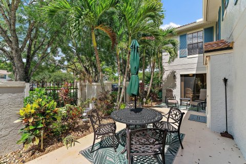 Townhouse in Palm Beach Gardens, Florida 2 bedrooms, 142.33 sq.m. № 1217196 - photo 20