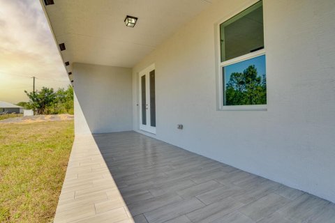 Casa en venta en West Palm Beach, Florida, 4 dormitorios, 199.55 m2 № 1217197 - foto 2