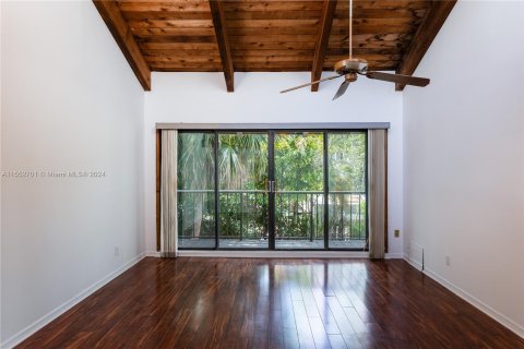 Condo in Miami, Florida, 2 bedrooms  № 1076161 - photo 18