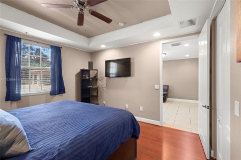 Condominio en venta en Pembroke Pines, Florida, 3 dormitorios, 122.17 m2 № 1037710 - foto 22