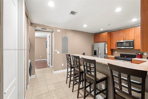 Condominio en venta en Pembroke Pines, Florida, 3 dormitorios, 122.17 m2 № 1037710 - foto 15