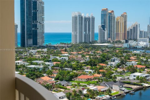 Condo in Aventura, Florida, 4 bedrooms  № 1239921 - photo 21