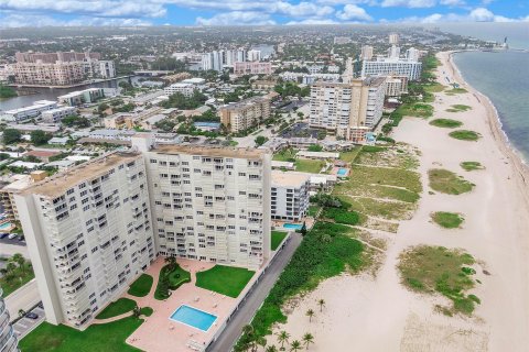 Condominio en venta en Pompano Beach, Florida, 2 dormitorios, 105.91 m2 № 1210571 - foto 3
