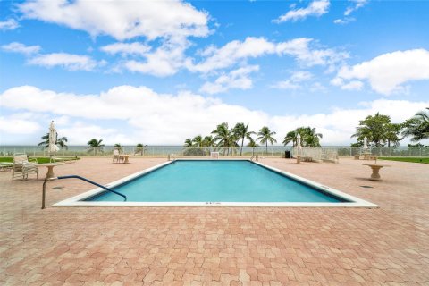 Condominio en venta en Pompano Beach, Florida, 2 dormitorios, 105.91 m2 № 1210571 - foto 26