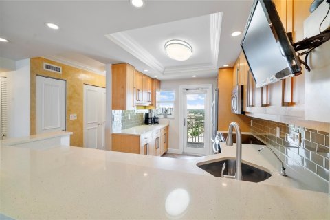 Condominio en venta en Pompano Beach, Florida, 2 dormitorios, 105.91 m2 № 1210571 - foto 17